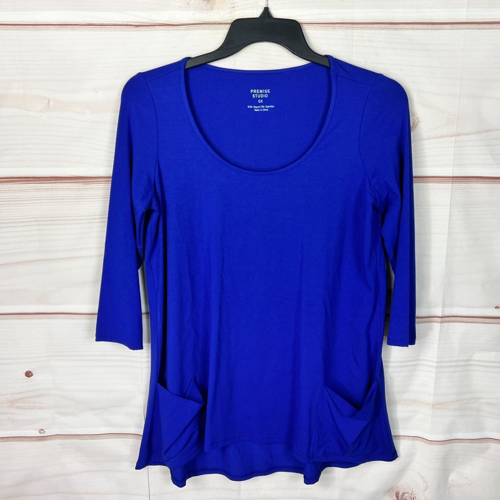 Premise Studio Top Womens 0X Blue Scoop Neck Blouse 3/4 Sleeve Knit Pocket Solid